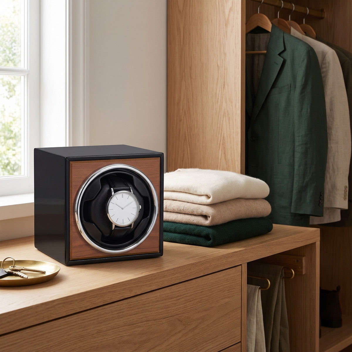 Remontoir 1 montre Rouage sur une étagère de dressing